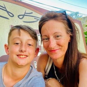 Meet your Posher, Shamrock